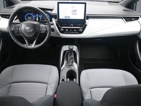 Used 2026 Toyota Corolla SE w/ SE Package image 21