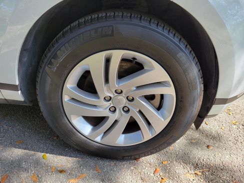 Used 2024 Land Rover Range Rover Evoque S image 15