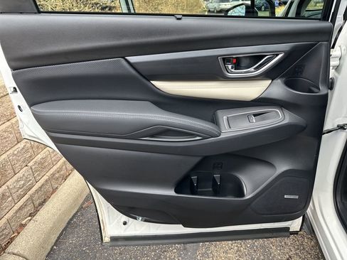 Used 2019 Subaru Ascent Limited image 38