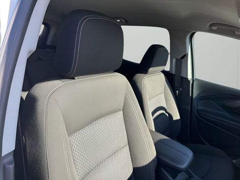 Used 2022 GMC Terrain SLE w/ Driver Convenience Package image 15