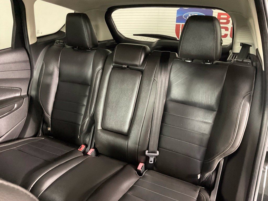 Used 2014 Ford C-MAX SEL w/ Equipment Group 302A FWD image 16