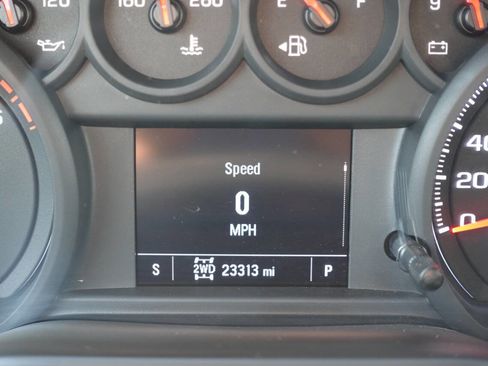 Used 2025 Chevrolet Silverado 2500 Custom w/ Custom Convenience Package AWD/4WD image 46