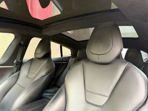 Used 2016 Tesla Model S P100D image 9