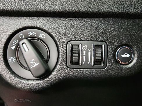 Used 2021 Dodge Charger R/T RWD image 18