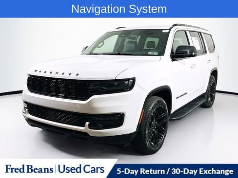 Used 2025 Jeep Wagoneer Series II w/ Premium Group I image 3