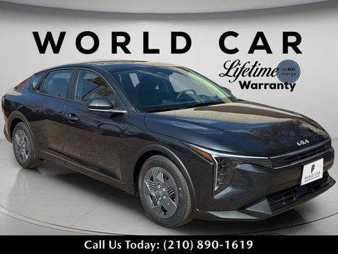 New 2026 Kia K4 LX image 16
