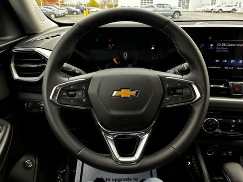 New 2026 Chevrolet TrailBlazer LT w/ Convenience Package AWD/4WD image 18