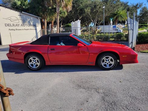 Used 1989 Chevrolet Camaro IROC-Z image 5