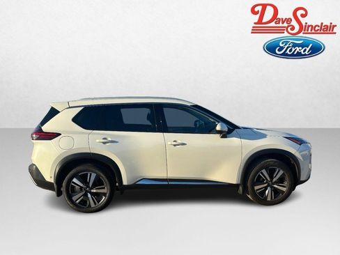 Used 2023 Nissan Rogue SL w/ SL Premium Package image 5