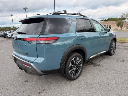 New 2026 Nissan Pathfinder Platinum w/ Cargo Package AWD/4WD image 5