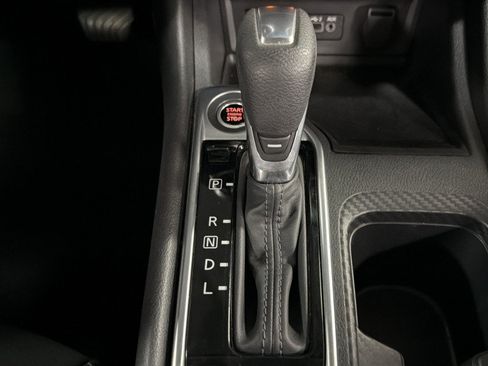 Used 2025 Nissan Sentra SV FWD image 40