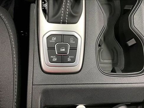 New 2026 Nissan Frontier SV w/ All-Weather Content Package image 29