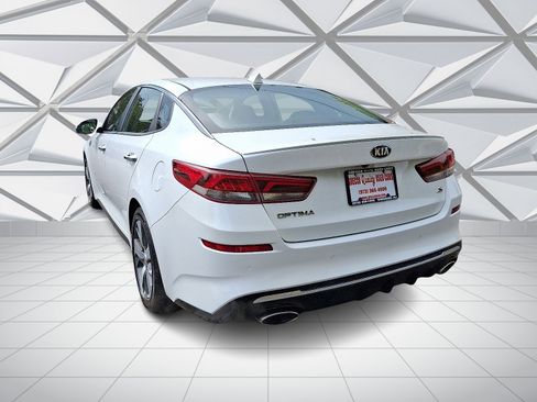 Used 2019 Kia Optima S image 8
