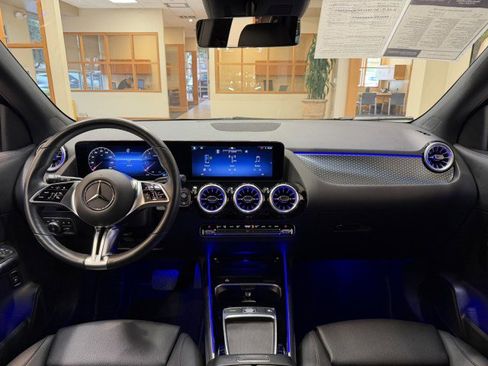 Certified 2025 Mercedes-Benz GLA 250 image 8