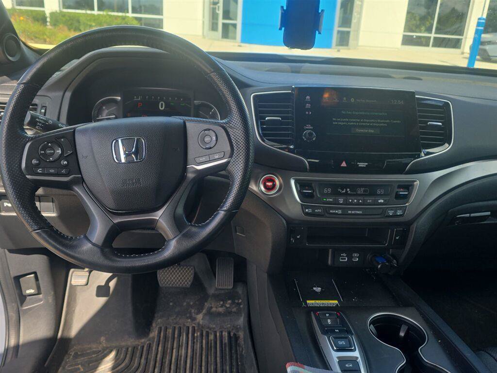 Used 2024 Honda Passport EX-L image 4