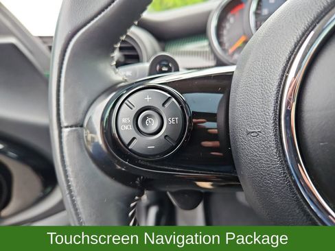 Used 2019 MINI Cooper S FWD image 11