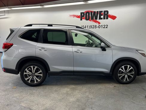 Used 2020 Subaru Forester Limited w/ Popular Package #3 image 2