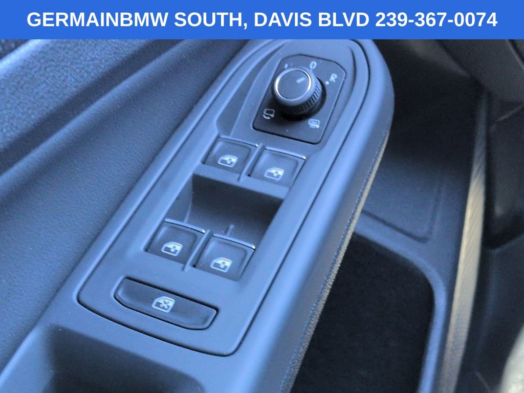 Used 2024 Volkswagen Golf R AWD/4WD image 26