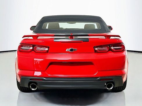 Used 2022 Chevrolet Camaro LT RWD image 6