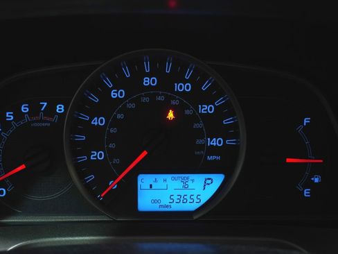 Used 2015 Toyota RAV4 LE AWD/4WD image 22