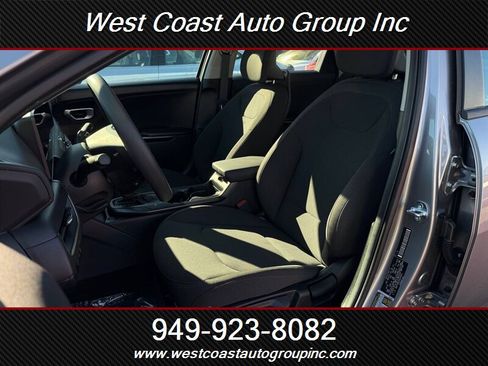 Used 2026 Kia K4 LXS image 11