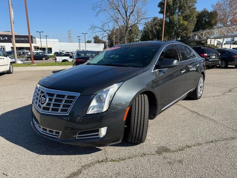 Used 2013 Cadillac XTS Luxury w/ Driver Awareness Package FWD image 7