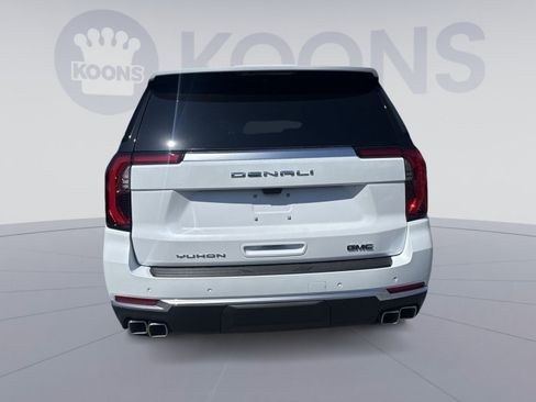 New 2026 GMC Yukon Denali w/ Denali Reserve Package AWD/4WD image 5