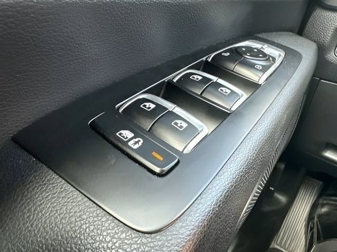 Used 2023 Kia Telluride SX Prestige AWD/4WD image 17