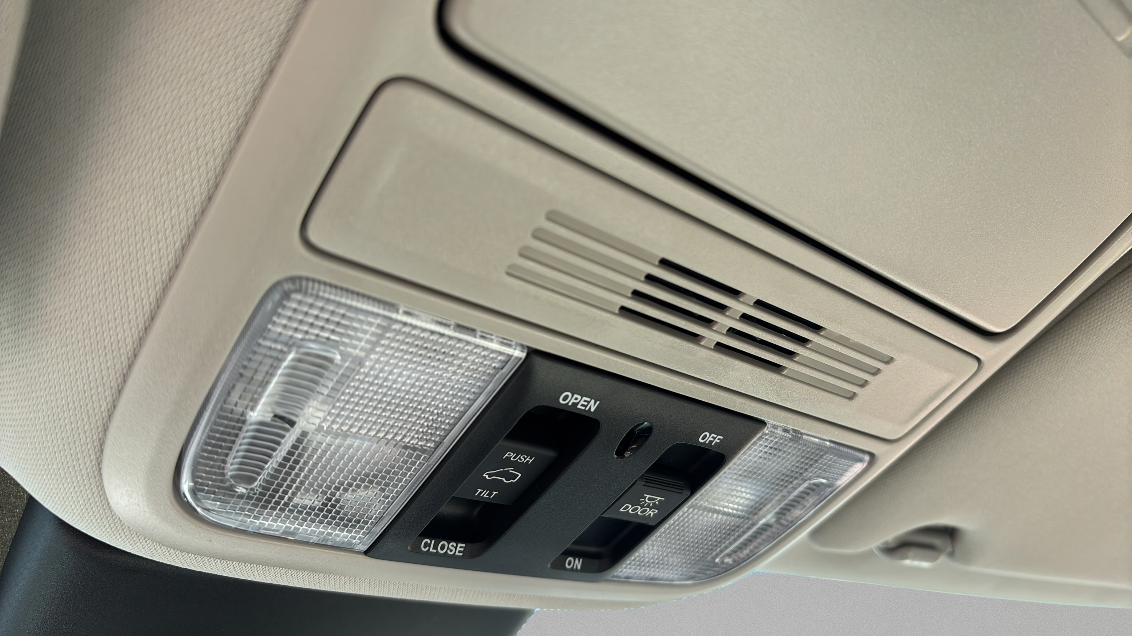 New 2027 Honda Odyssey EX-L image 28