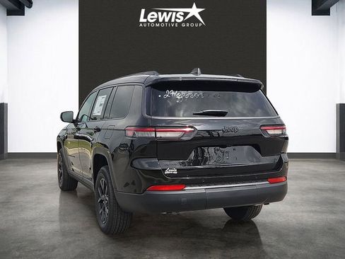 New 2026 Jeep Grand Cherokee L 4WD image 3