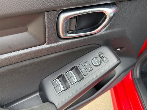 Used 2023 Honda Civic Sport image 18