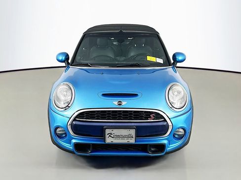 Used 2018 MINI Cooper S image 2