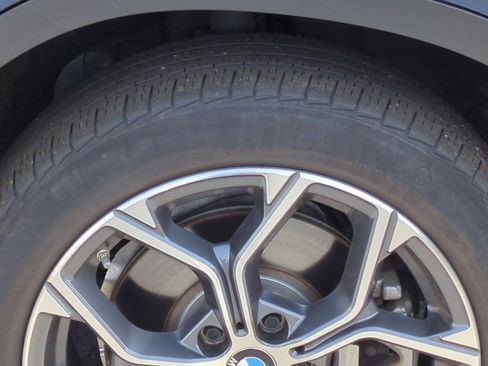 Certified 2023 BMW X2 xDrive28i w/ Premium Package 2 image 11