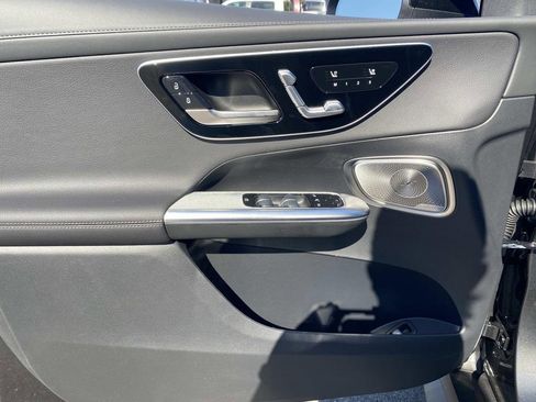 New 2026 Mercedes-Benz GLC 300 image 11