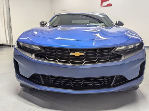 Used 2021 Chevrolet Camaro LT image 24