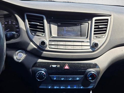 Used 2017 Hyundai Tucson Sport FWD image 14