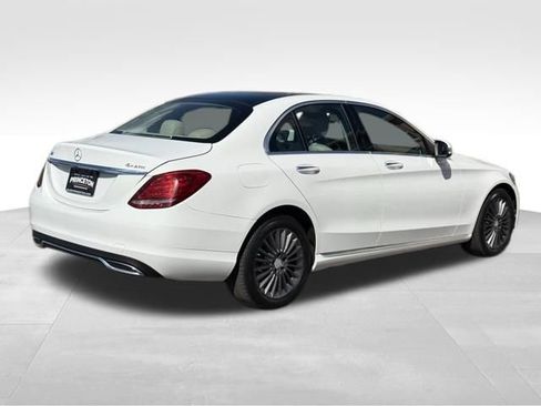 Used 2016 Mercedes-Benz C 300 4MATIC Sedan image 7
