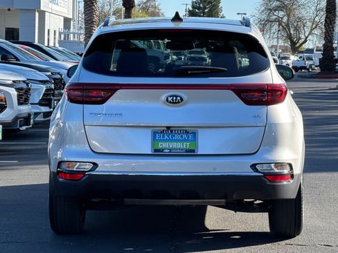 Used 2021 Kia Sportage EX w/ EX Technology Package image 4