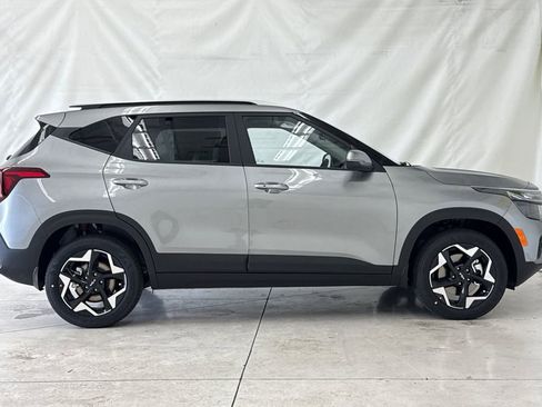 New 2026 Kia Seltos S AWD/4WD image 3