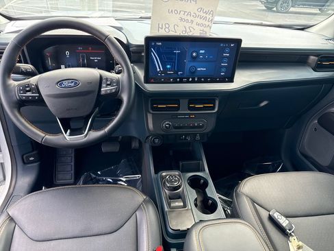 Used 2025 Ford Maverick Tremor AWD/4WD image 17