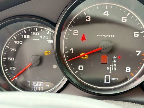 Used 2013 Porsche Panamera 4 Platinum Edition image 13