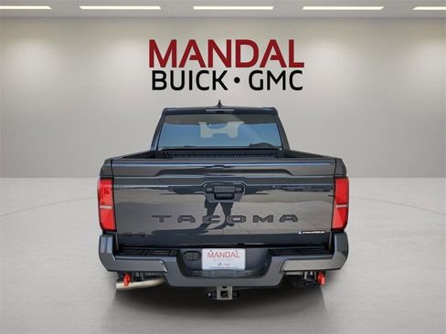 Used 2025 Toyota Tacoma 4x4 Double Cab Hybrid image 7