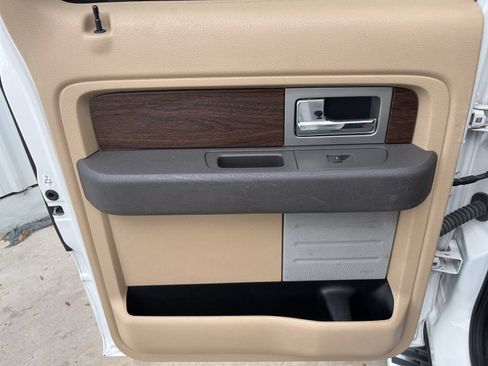 Used 2013 Ford F150 Lariat w/ Mid Equipment Group RWD image 12