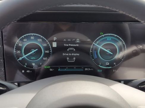New 2026 Hyundai Elantra Limited FWD image 9