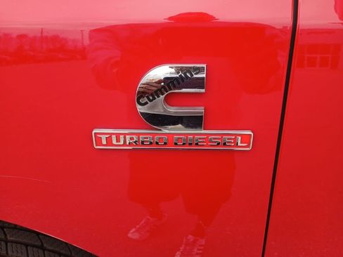 Used 2024 RAM 3500 Tradesman w/ Chrome Appearance Group image 12