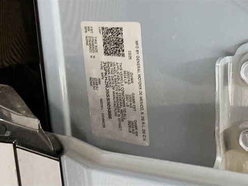 Used 2025 Honda Prologue Elite image 12