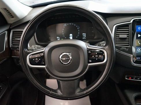 Used 2019 Volvo XC90 T5 Momentum w/ Protection Package image 32