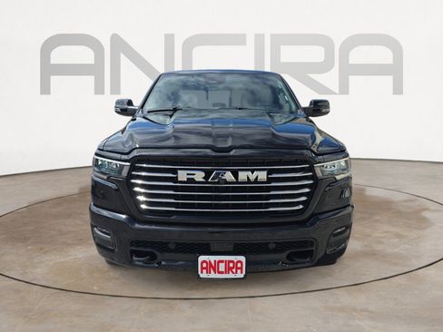 Used 2025 RAM 1500 Laramie w/ Laramie Southwest Edition AWD/4WD image 5