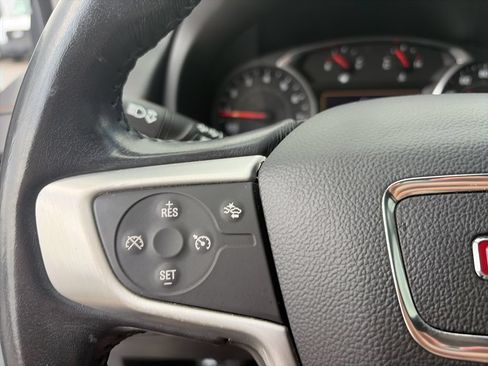 Used 2020 GMC Terrain SLT w/ Elevation Edition FWD image 21