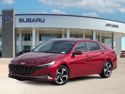 Used 2023 Hyundai Elantra Limited